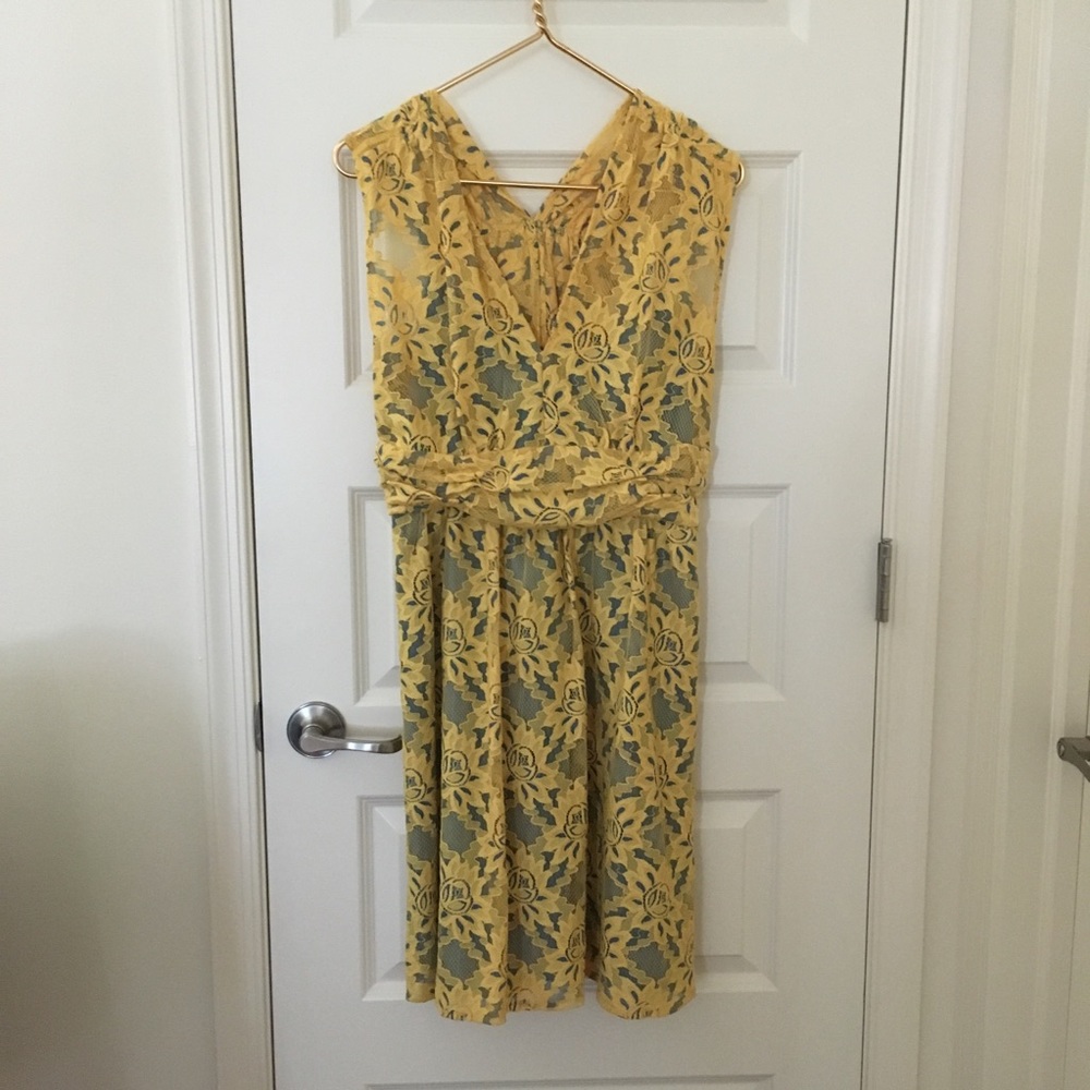 Plenty by Tracy Reese lace overlay knee/midi dress